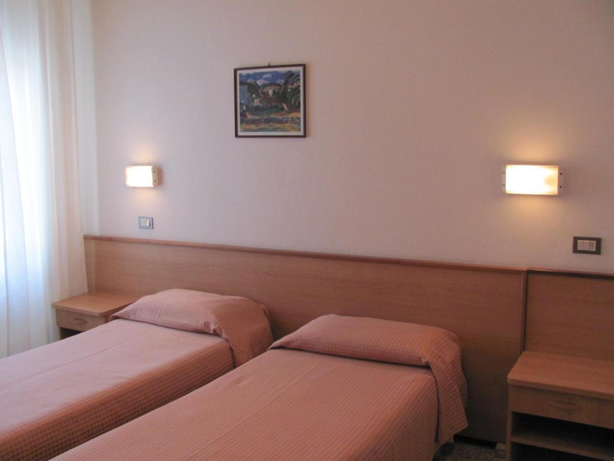 Albergo Moretti Senigallia Værelse billede