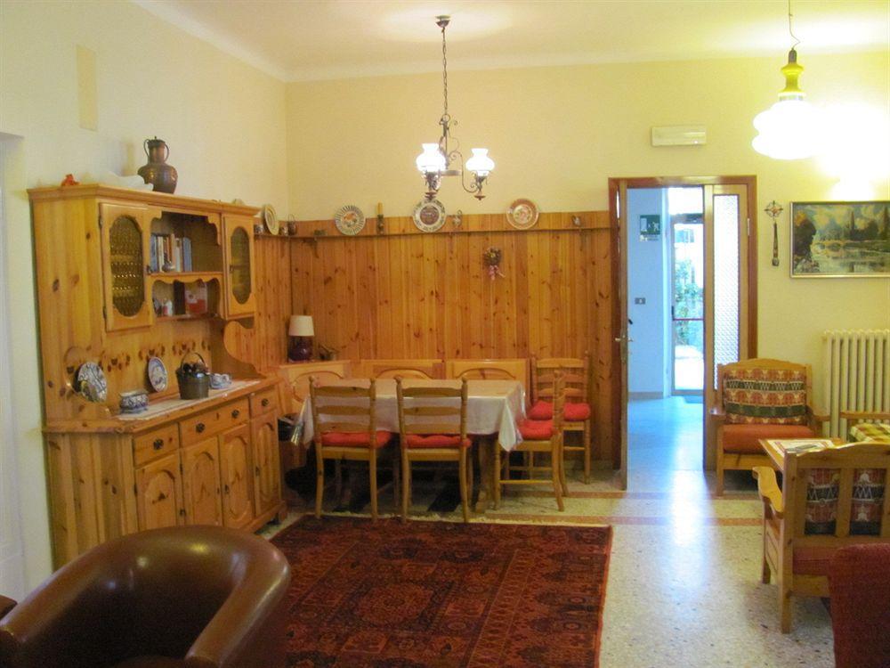 Albergo Moretti Senigallia Eksteriør billede