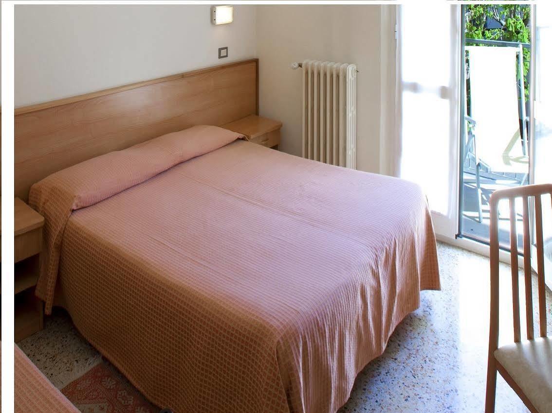 Albergo Moretti Senigallia Eksteriør billede